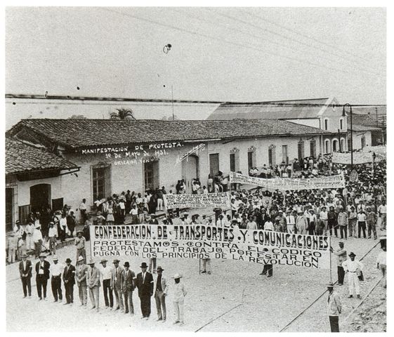 Protesta del año 1931 por la ley federal de trabajo que cambiaba el gobierno